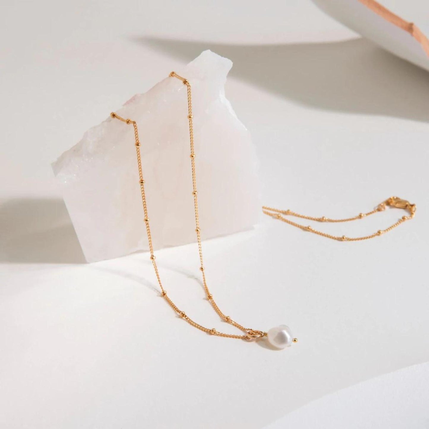 Pearl Necklace | Calm (Gold Plated)