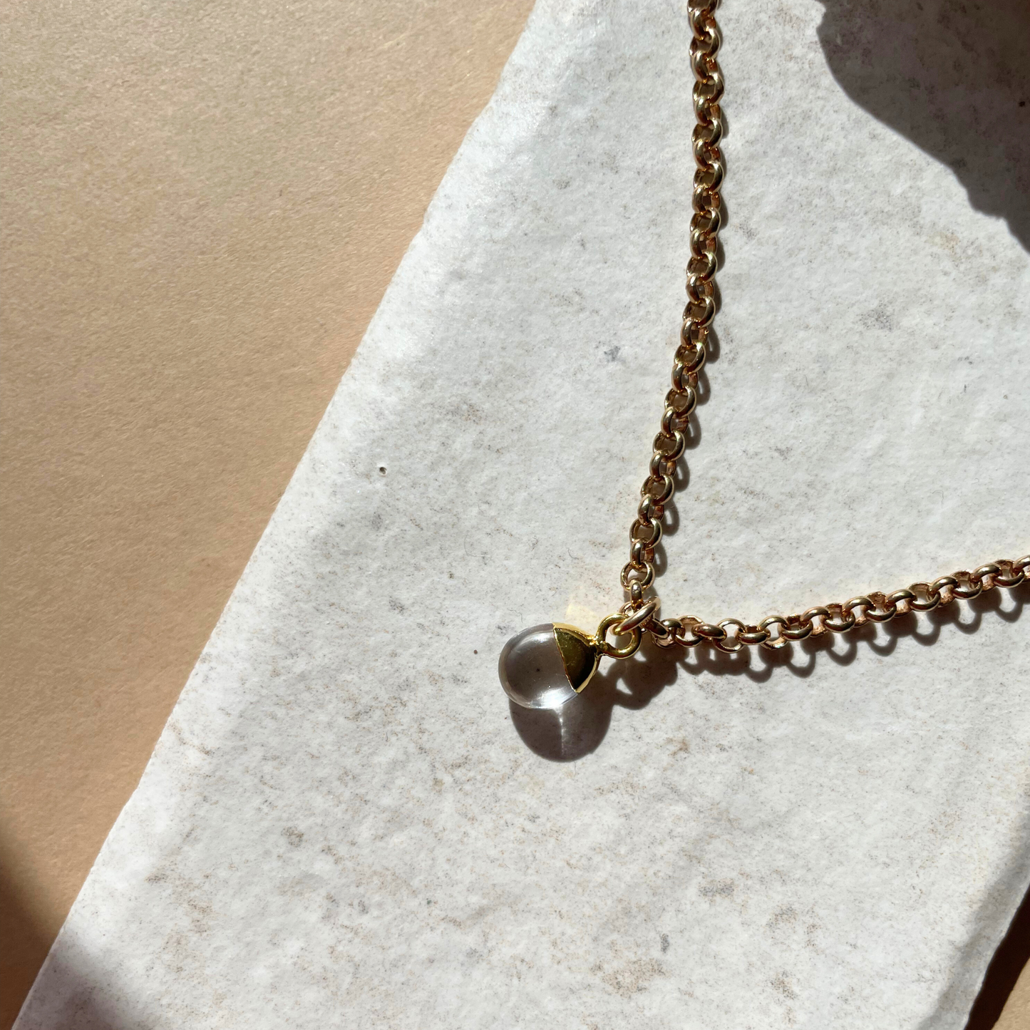 Quartz Tiny Tumbled Belcher Chain Necklace | Healing (Gold Plated)
