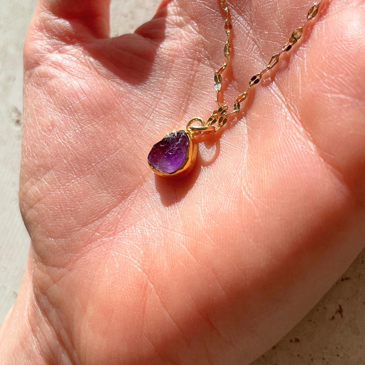 Amethyst Carved Vintage Chain Necklace | Calming (Gold Plated)
