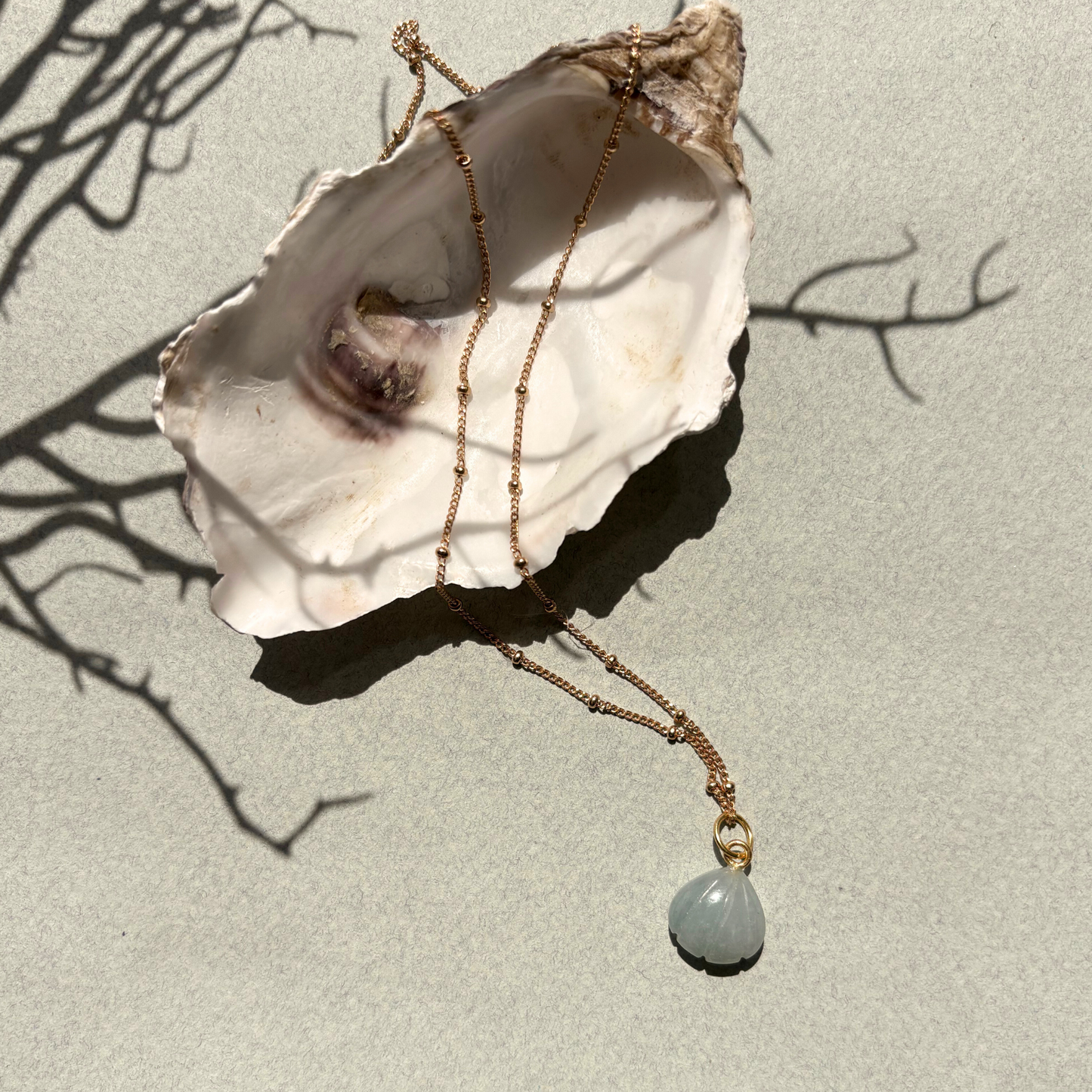 Shell Gemstone Necklace (Gold Plated)