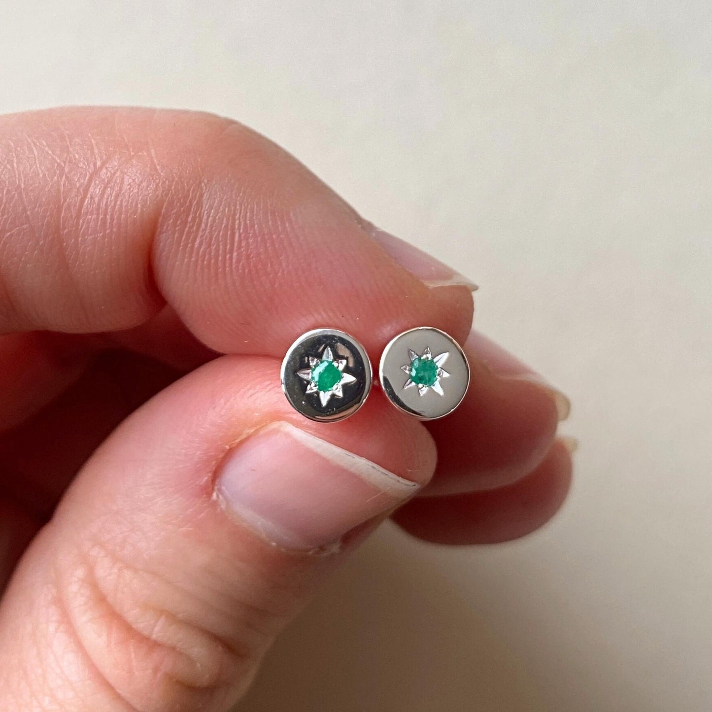 Emerald Guiding Star Birthstone Stud Earrings | May (Sterling Silver)