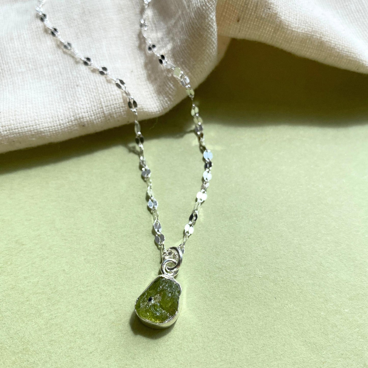 Peridot Carved Vintage Chain Necklace | Wellbeing (Sterling Silver)