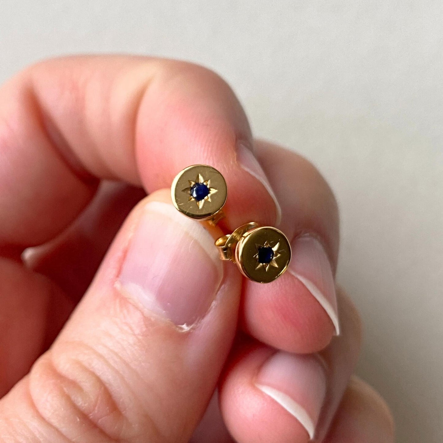 Sapphire Guiding Star Birthstone Stud Earrings | September (Gold Plated)