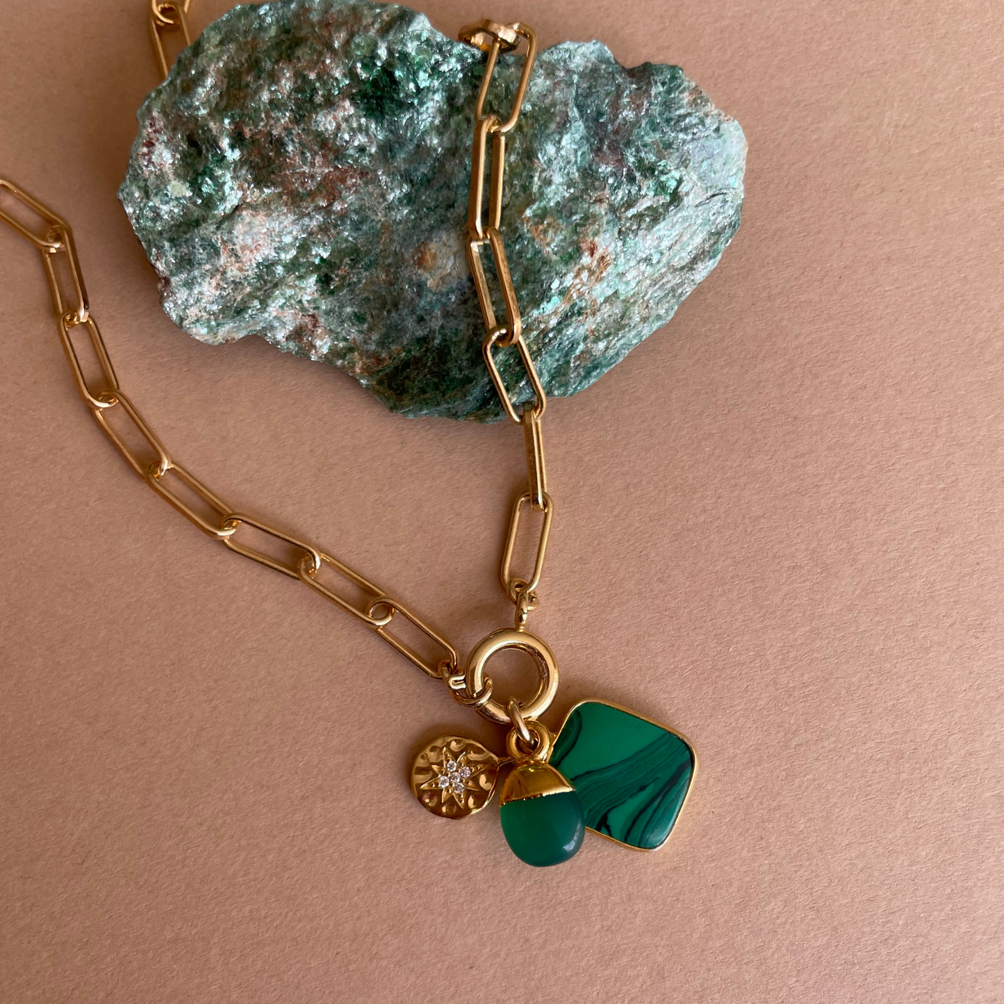 Malachite Gem Slice Triple Chunky Chain Necklace | Joy (Gold Plated)