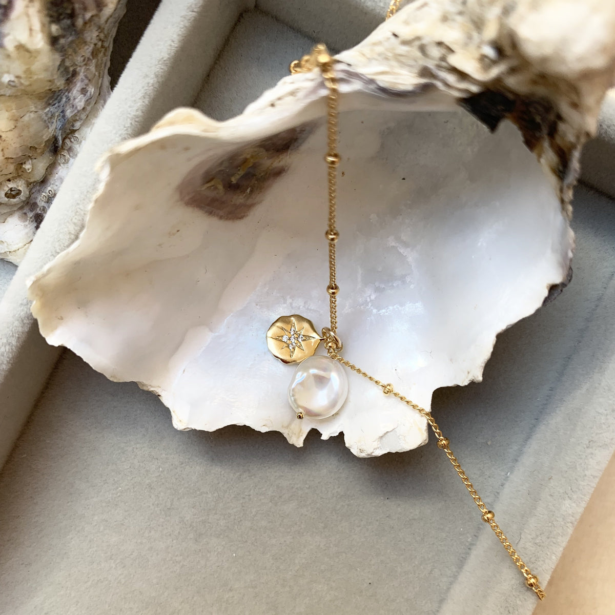 Two layer top pearl chain