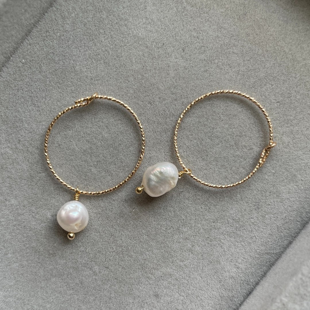 Pearl Sparkle Rope Hoop Earrings | Calm (Gold)
