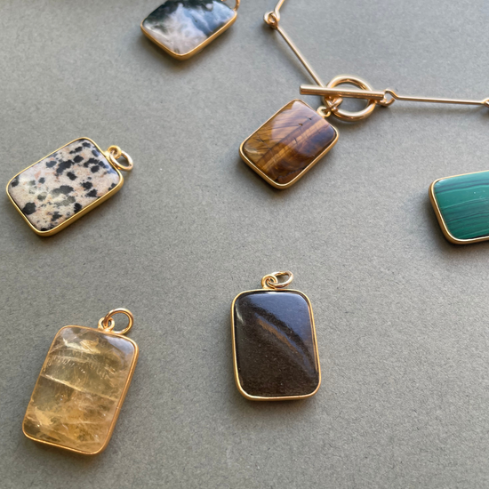 Bone Chain with Statement Gem Slice Necklace (Gold)