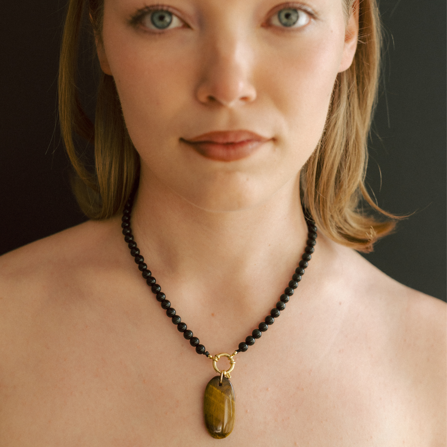 The Protection & Strength Necklace (Gold)