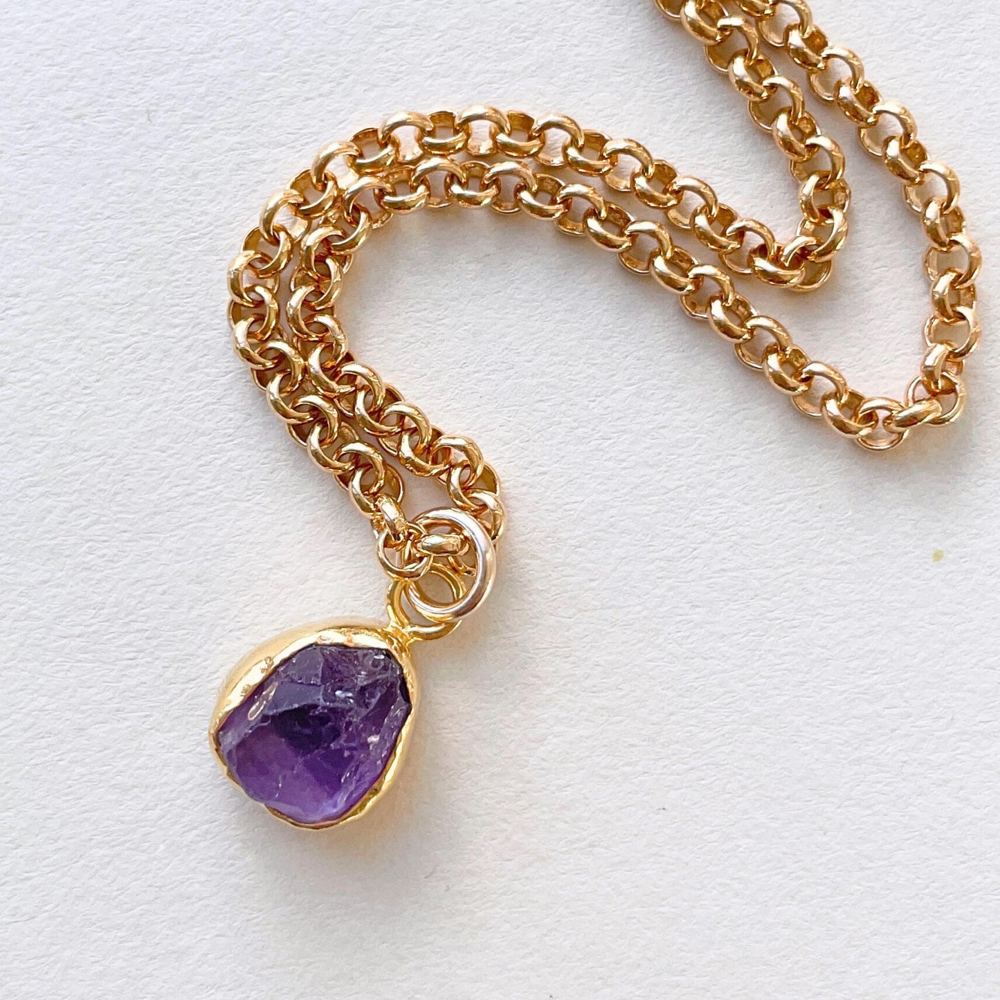 Amethyst Carved Belcher Chain Necklace | Calming (Gold Plated)