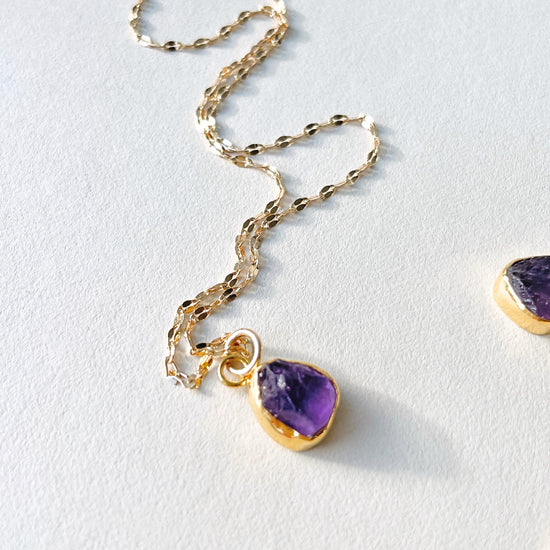 Amethyst Carved Vintage Chain Necklace | Calming (Gold Plated)