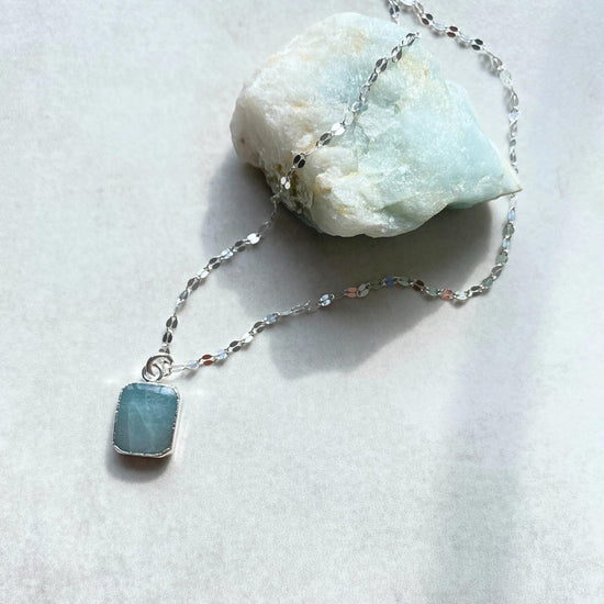 Aquamarine Gem Slice Vintage Chain Necklace | Serenity (Sterling Silver)