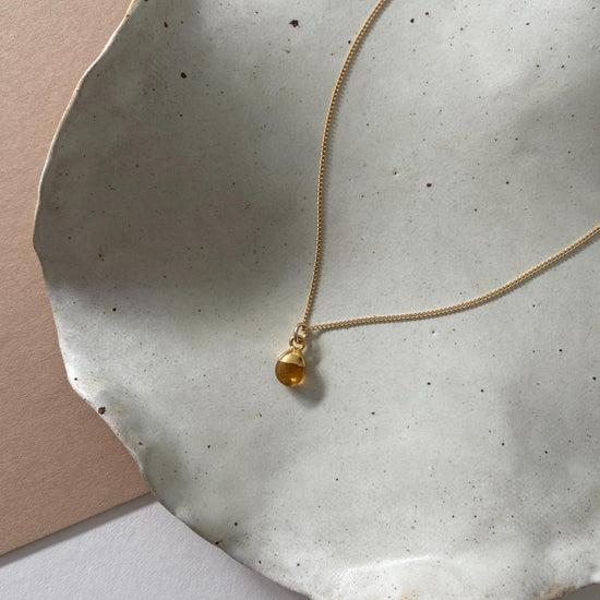 November Birthstone | Citrine Tiny Tumbled Necklace (Gold)