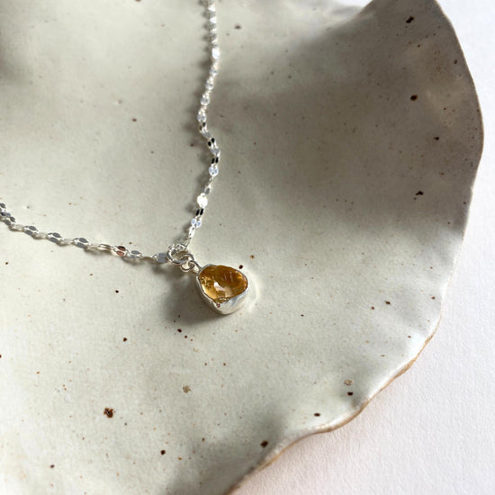 November Birthstone | Citrine Carved Vintage Chain Necklace (Sterling Silver)