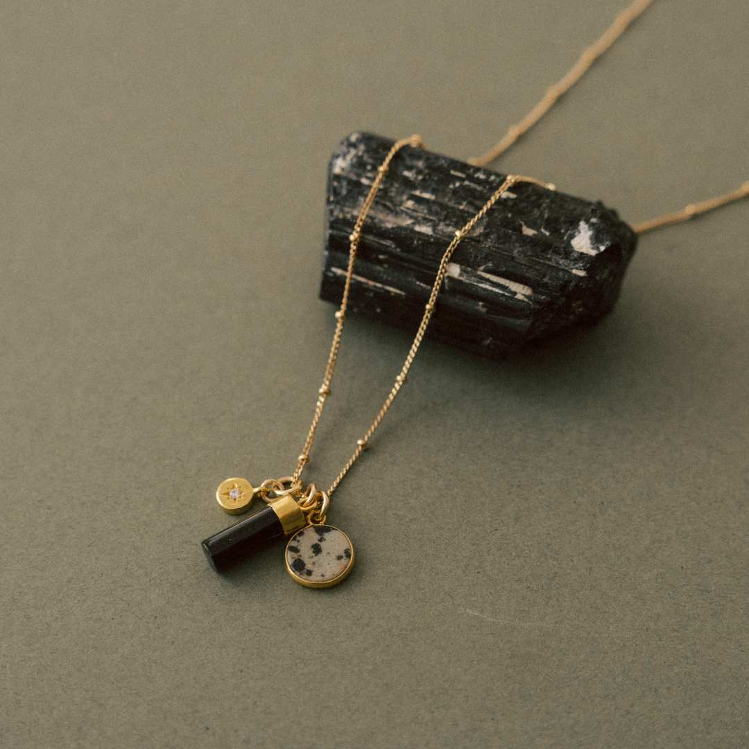 Dalmatian Jasper & Black Onyx Triple Pendant Necklace (Gold)