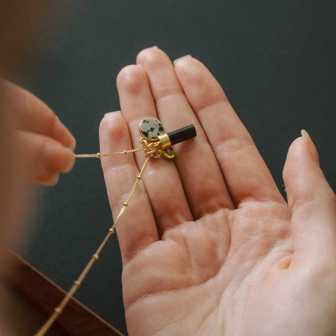 Dalmatian Jasper & Black Onyx Triple Pendant Necklace (Gold)