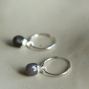 September Birthstone | Sapphire Tiny Tumbled Hoop Earrings (Silver)