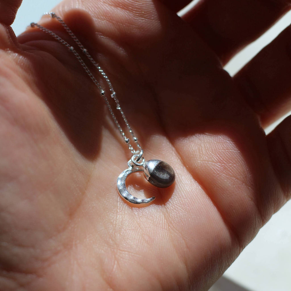 September Birthstone | Sapphire & Moon Necklace (Silver)