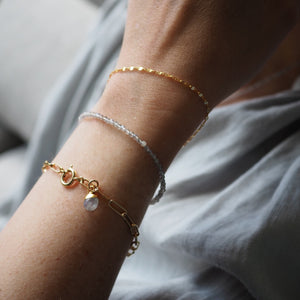
            
                Load image into Gallery viewer, Moonstone Tiny Tumbled Chunky Chain Bracelet | Intuition (Gold Plated)
            
        