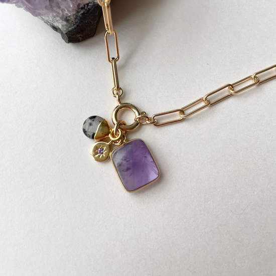 Amethyst & Dalmatian Triple Chunky Chain Necklace | Calming (Gold Plated)