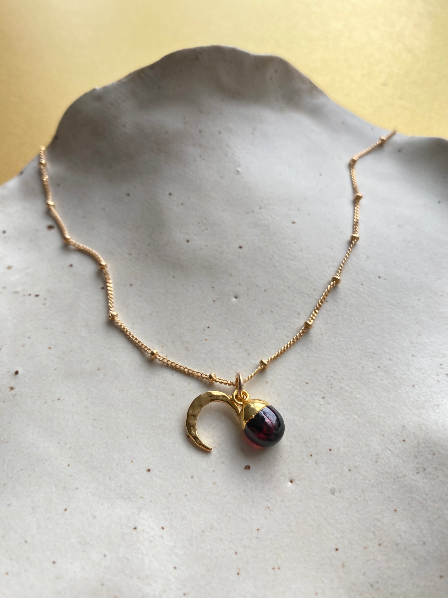 Garnet & Moon Necklace | Protection (Gold Plated)