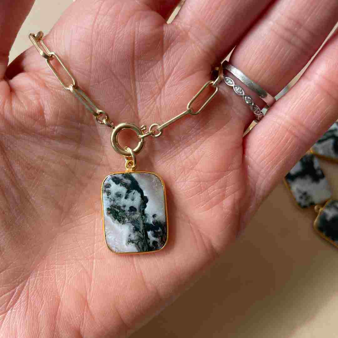 Moss Agate Large Gem Slice Chunky Chain Necklace | New Beginnings (Gold Plated)