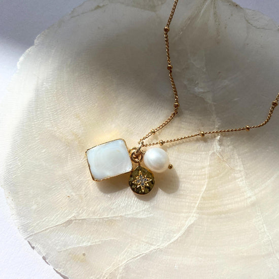 Mother of Pearl Gem Slice Triple Necklace | Calming (Gold Plated)