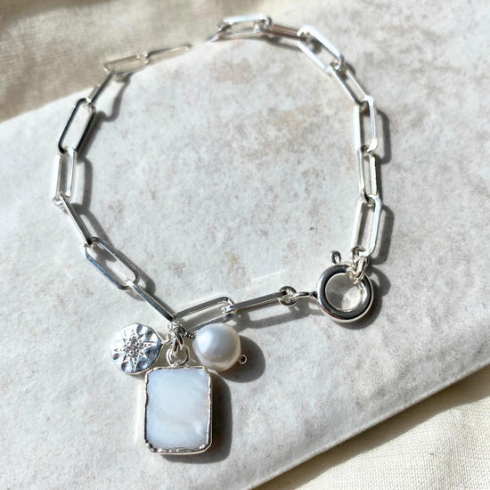 Mother Of Pearl Gem Slice Triple Chunky Chain Bracelet | Calm (Silver)