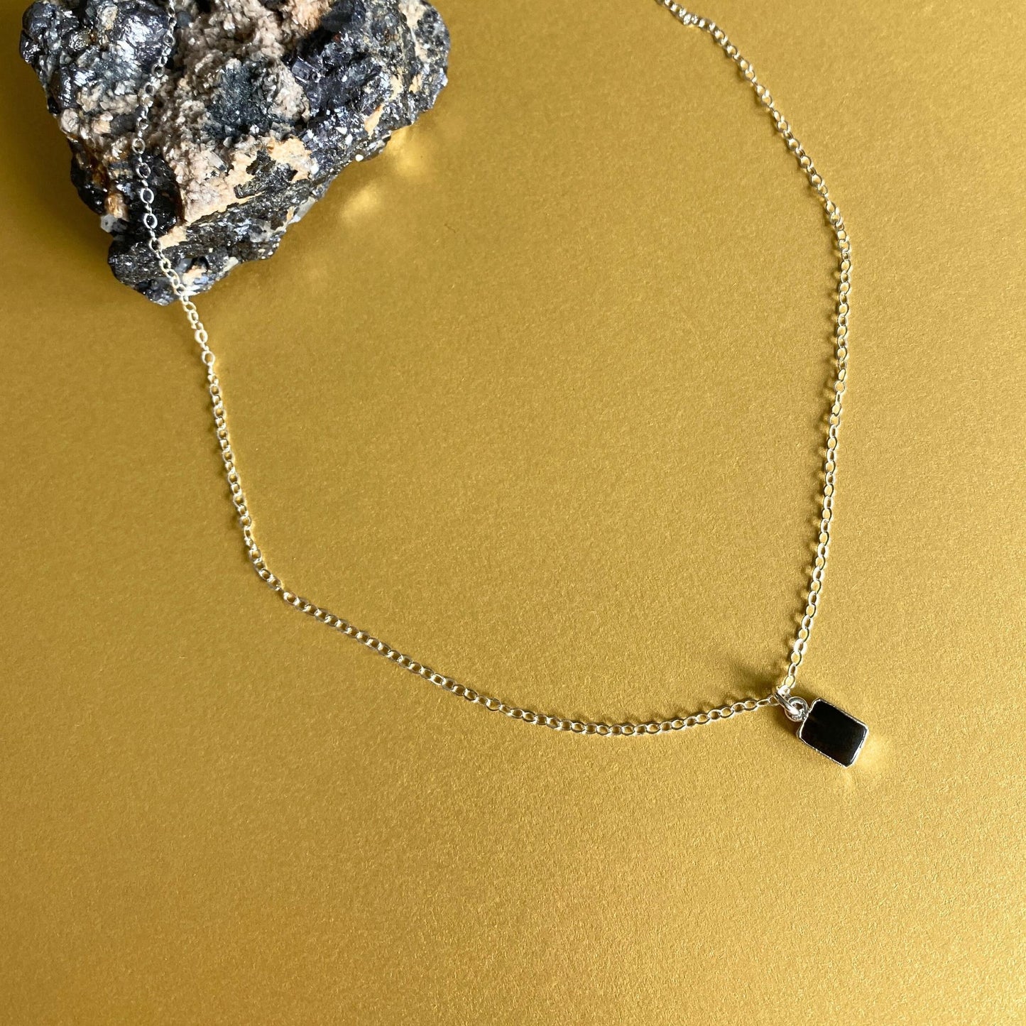 Hypersthene Mini Gem Slice Necklace | Strength (Silver)