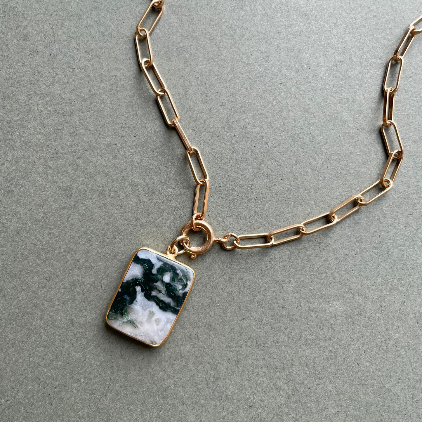 Moss Agate Large Gem Slice Chunky Chain Necklace | New Beginnings (Gold Plated)