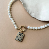 Mother of Pearl Strand Necklace with Large Dalmatian Gem Slice (Gold)