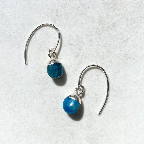 Neon Apatite Tiny Tumbled Ear Wire Earrings | Dream (Silver)