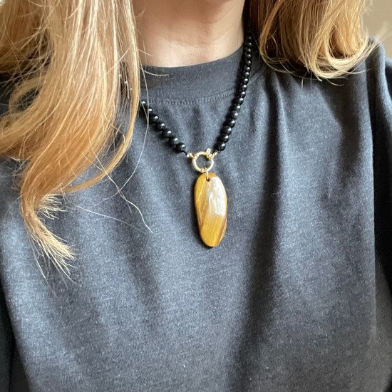 The Protection & Strength Necklace (Gold)