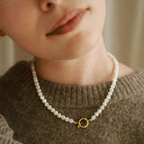 The Calming Pearl Necklace (Gold)