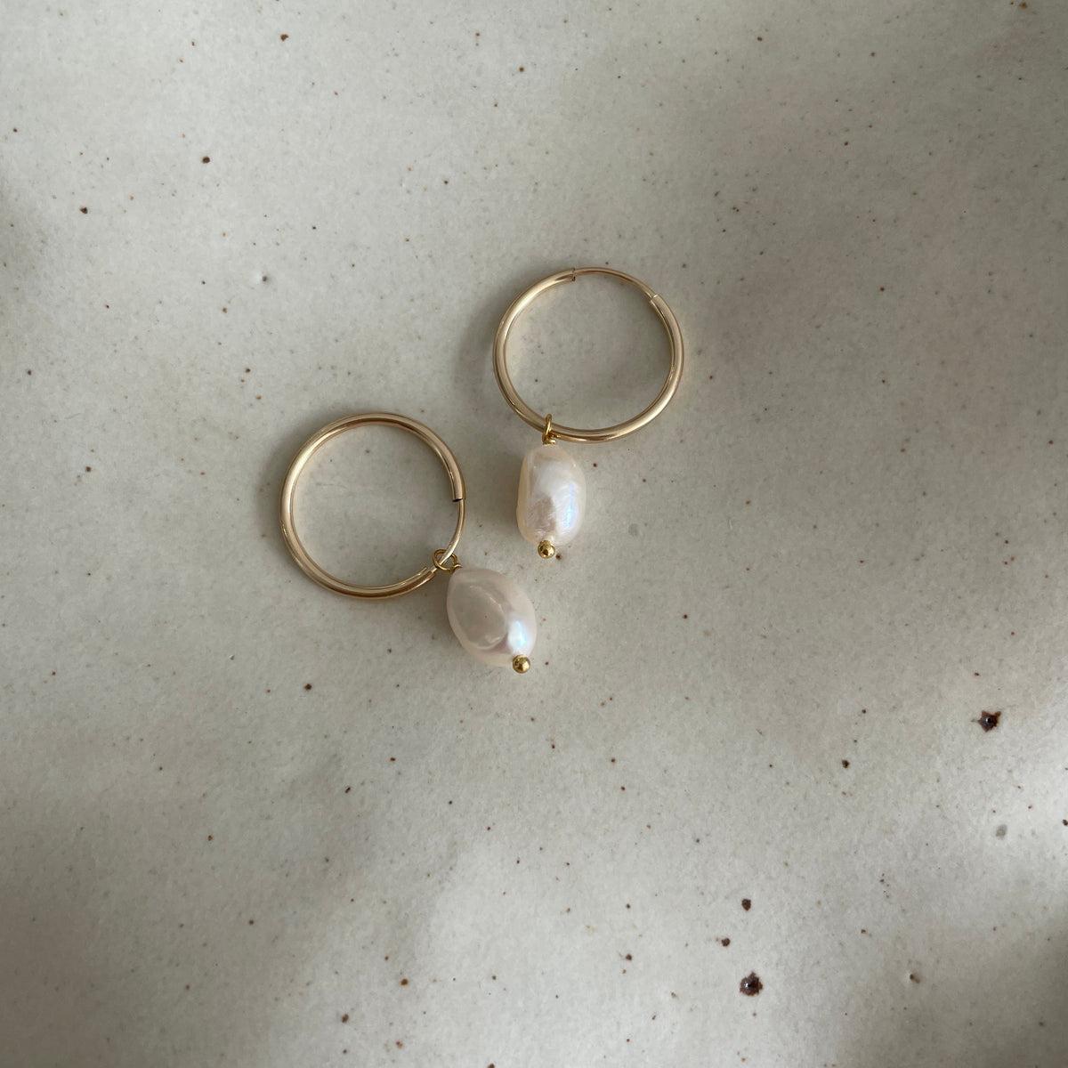 Pearl Hoop Earrings Calm