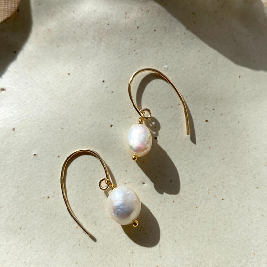 Pearl Ear Wire Earrings | Calm (Gold Fill)