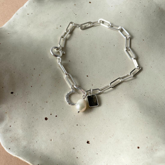 Freshwater Pearl & Hypersthene Chunky Chain Charm Bracelet (Sterling Silver)
