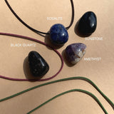 Pebble Stone Cord Necklace (Gold)