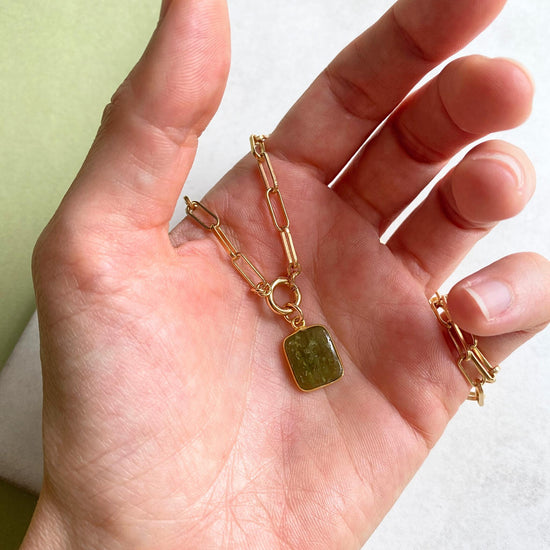 Peridot Gem Slice Chunky Chain Necklace | Wellbeing (Gold Plated)