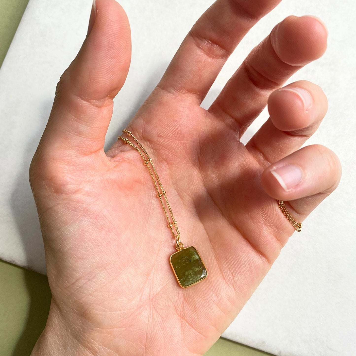 Peridot Gem Slice Necklace | Wellbeing (Gold Plated)