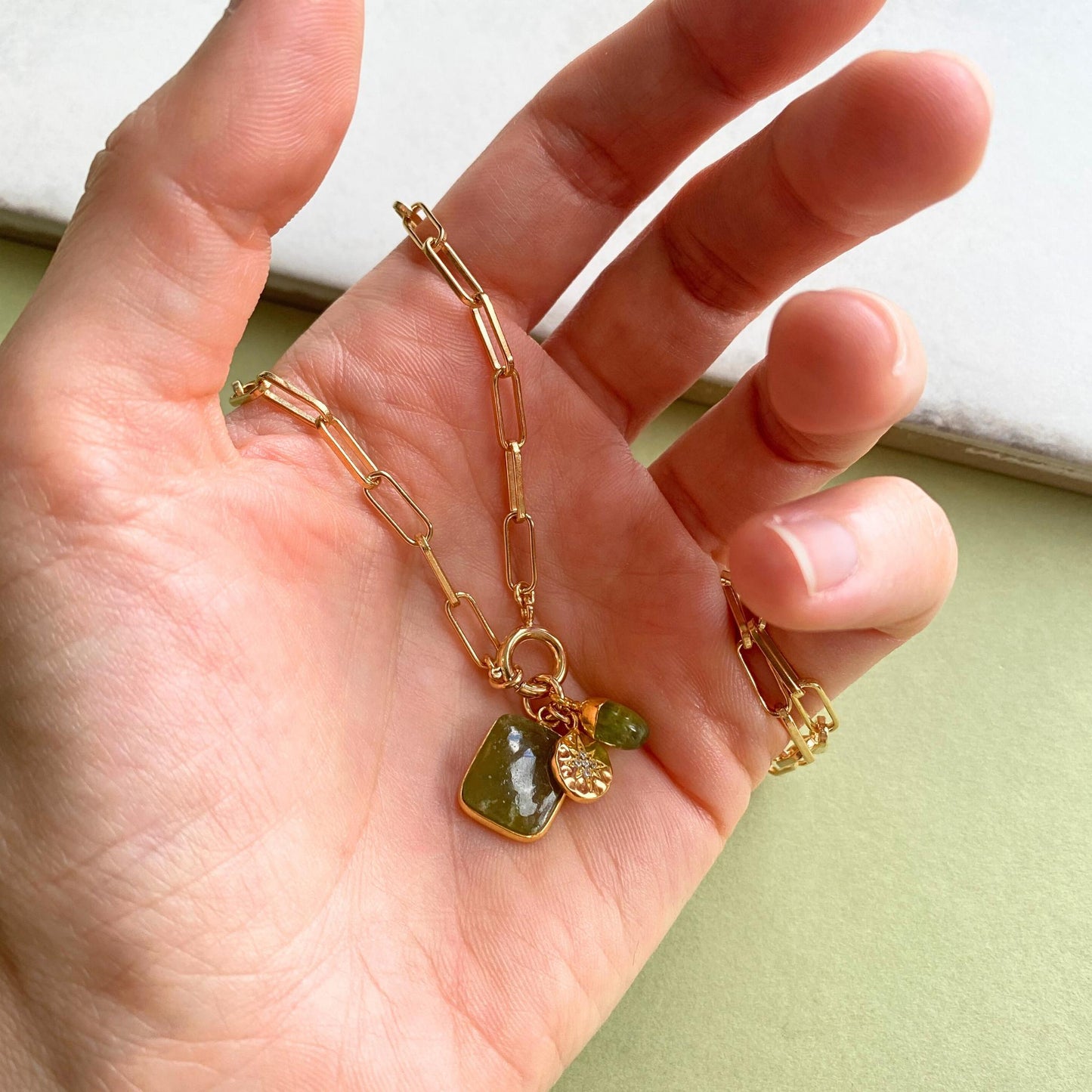 Peridot Gem Slice Triple Chunky Chain Necklace | Wellbeing (Gold Plated)