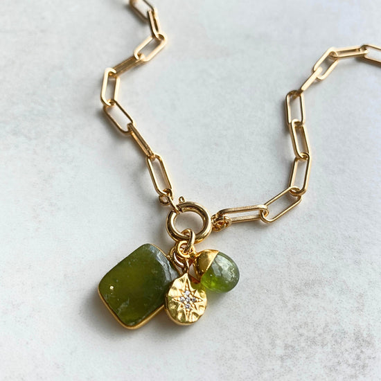 Peridot Gem Slice Triple Chunky Chain Necklace | Wellbeing (Gold Plated)