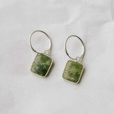 Peridot Gem Slice Hoop Earrings | Wellbeing (Silver)