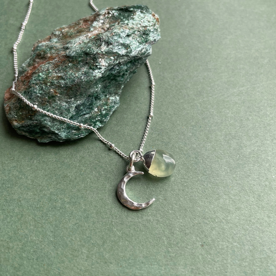 Prehnite Tumbled & Moon Necklace | Clarity (Silver)
