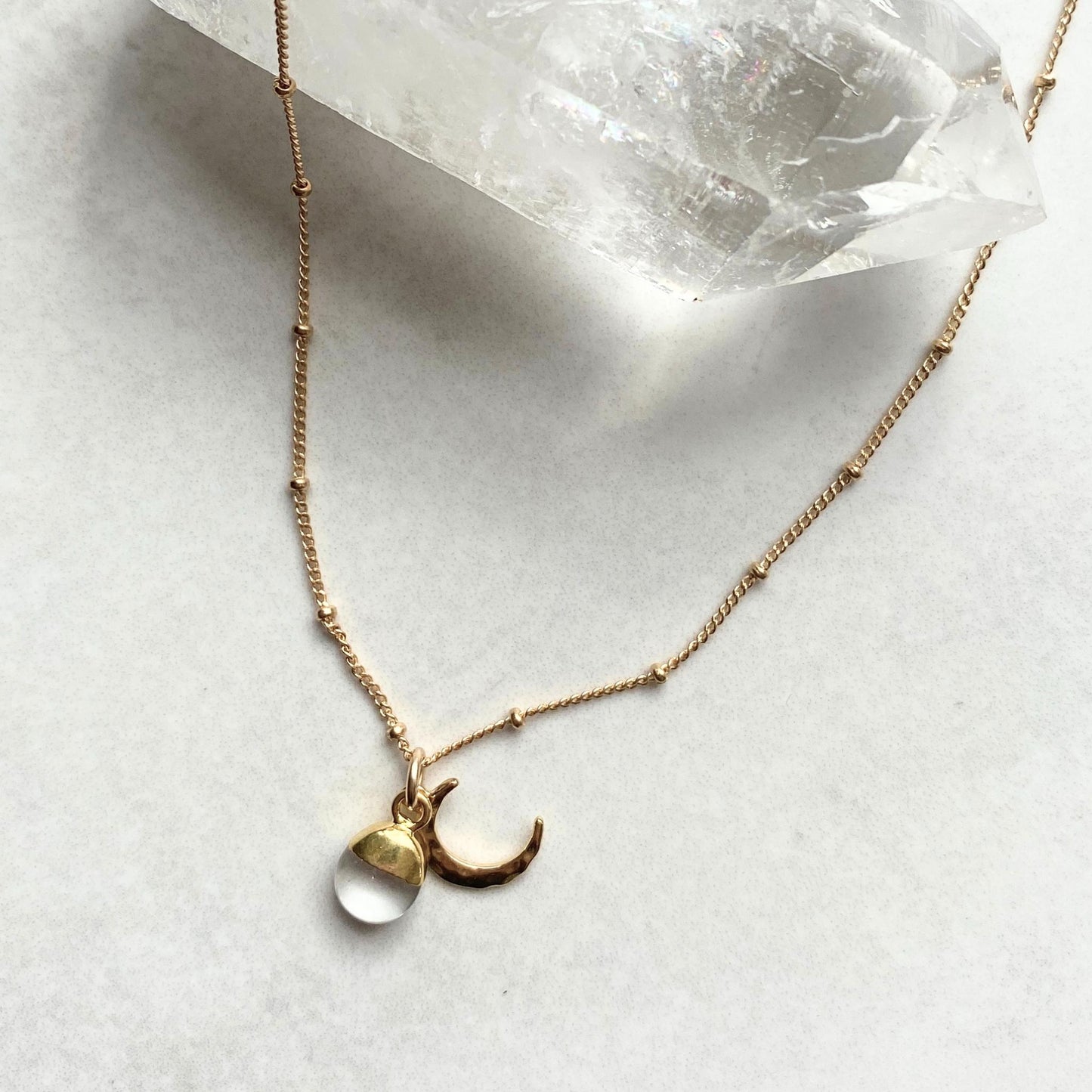 Quartz & Moon Necklace | Healing (Gold Plated)
