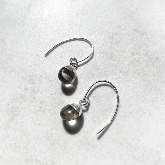 Quartz Tiny Tumbled Ear Wire Earrings | Healing (Silver)