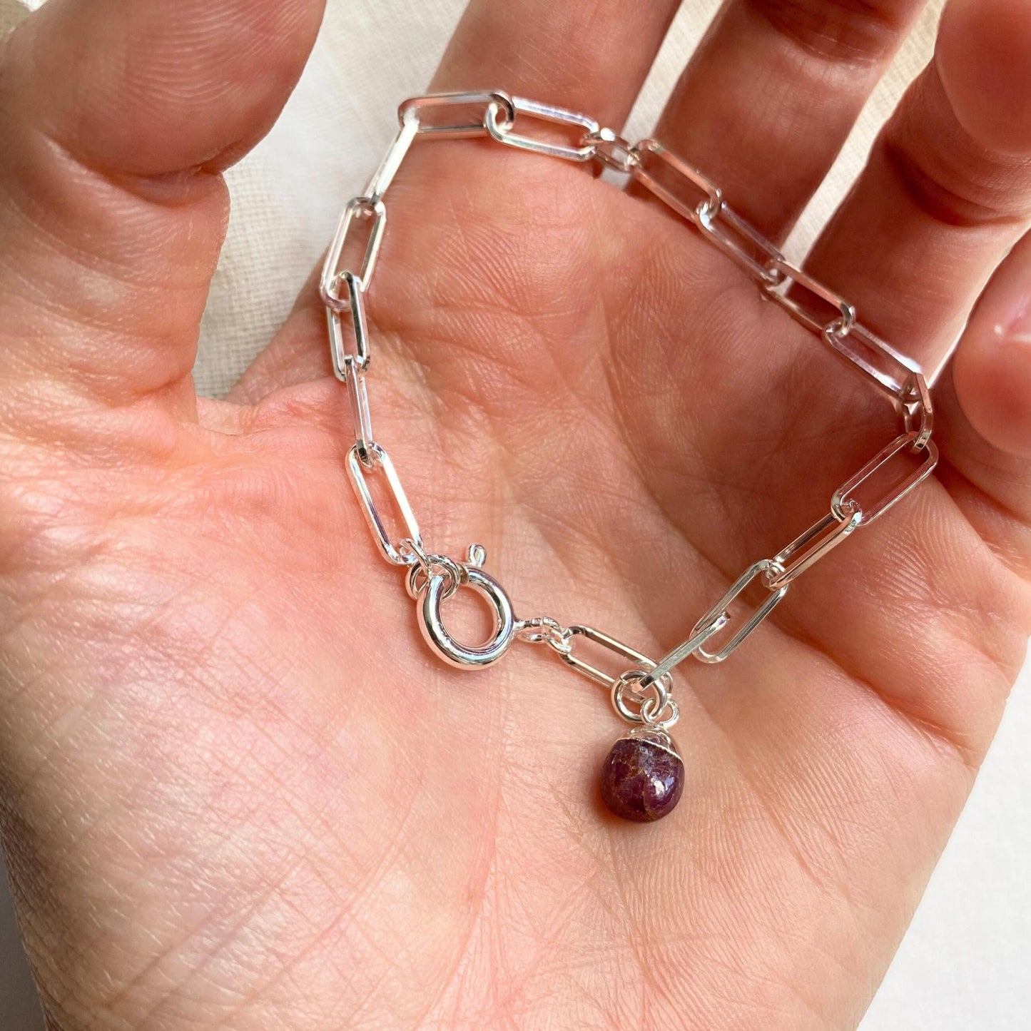 Ruby Tiny Tumbled Chunky Chain Bracelet | Energy (Silver)