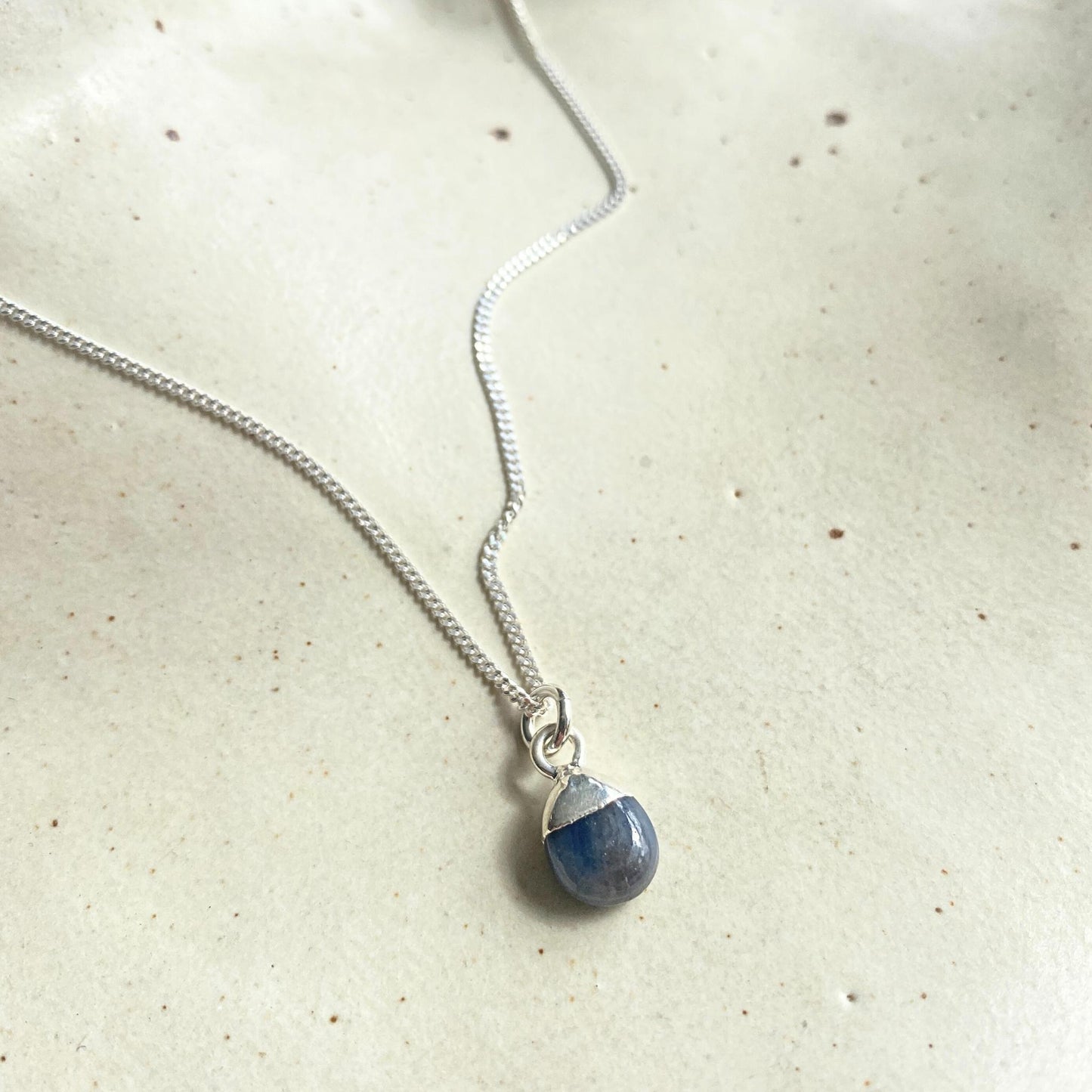 Sapphire Tiny Tumbled Necklace | Optimism (Silver)