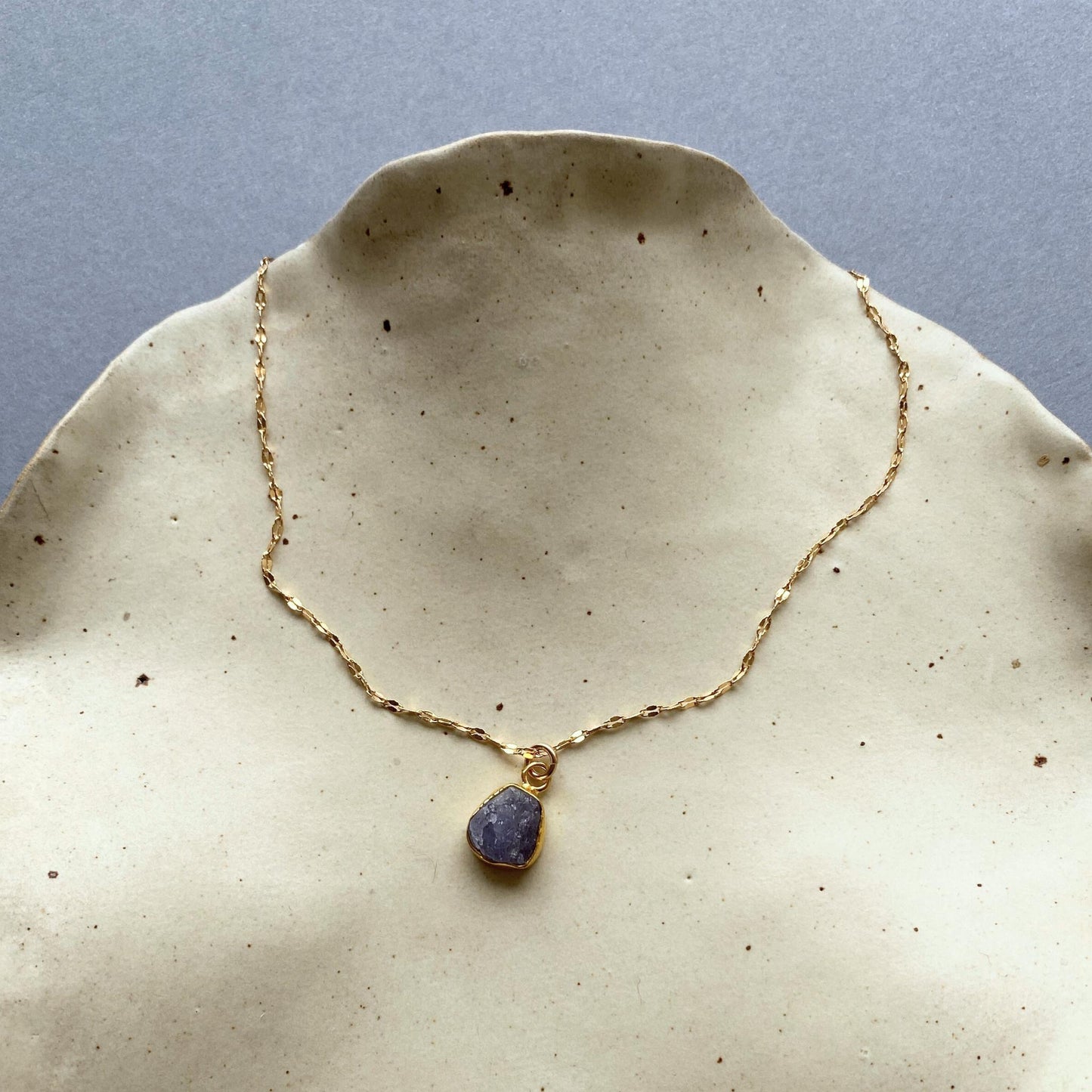 Tanzanite Carved Vintage Chain Necklace (Gold Plated)