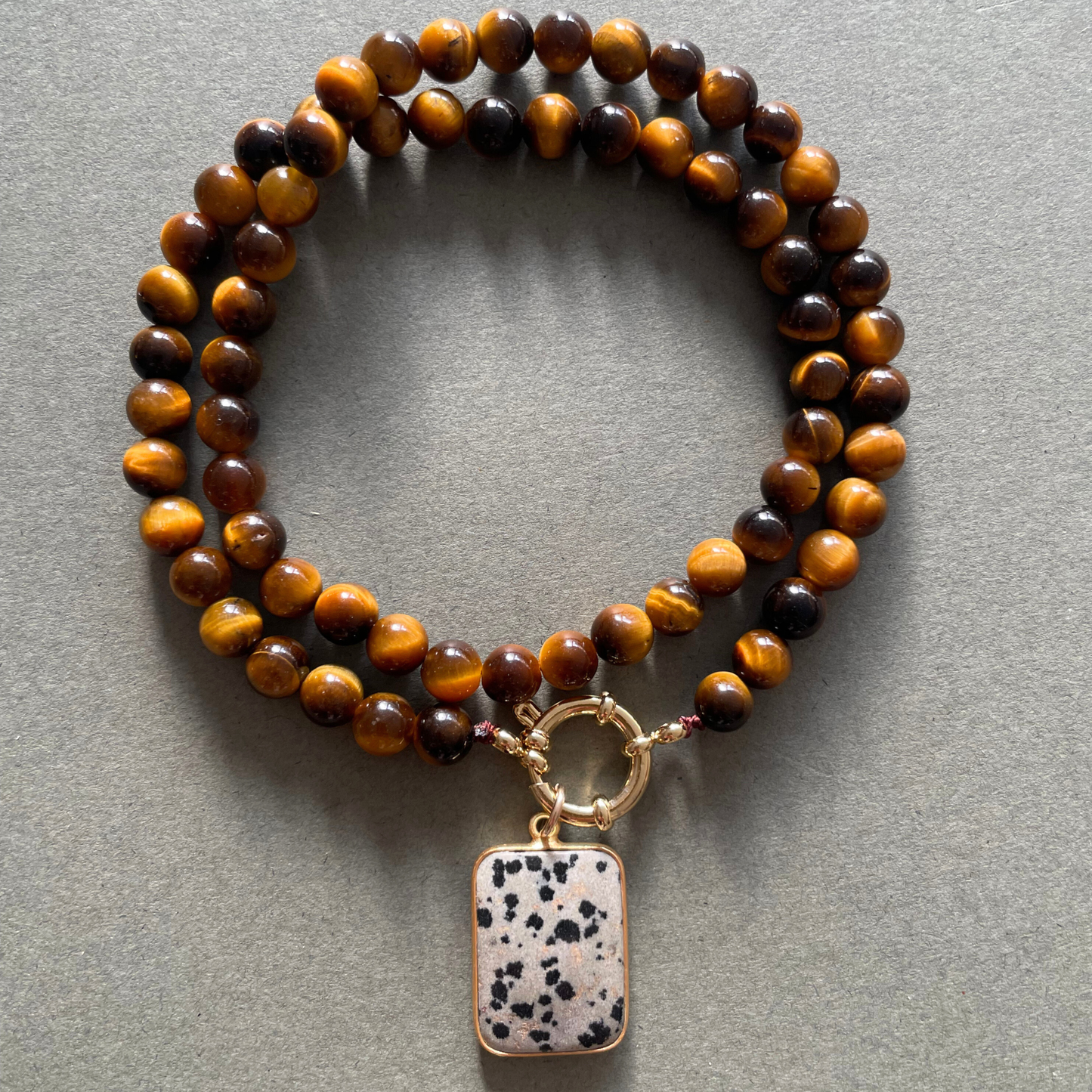 Tiger Eye Strand Necklace with Large Dalmatian Gem Slice (Gold)