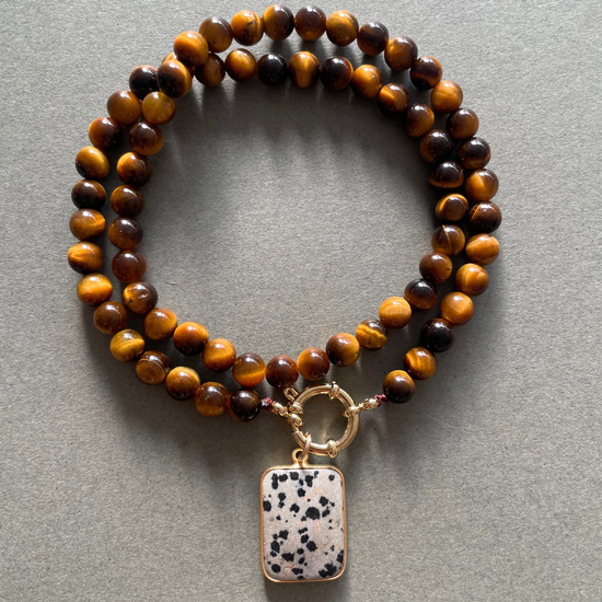 Tiger Eye Strand Necklace with Large Dalmatian Gem Slice (Gold)